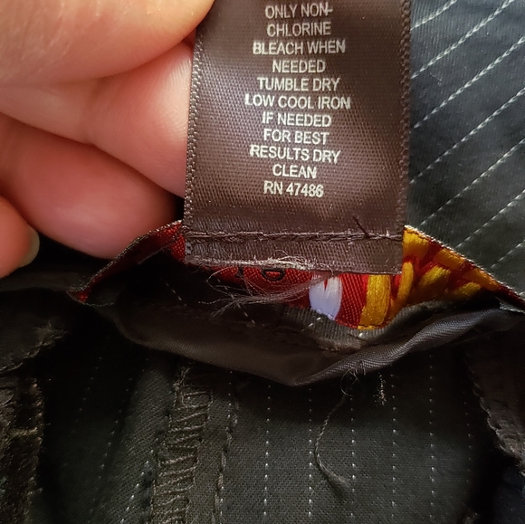 Trixie + Lulu Women's Pinstriped Capri Pants - Picture 4 of 5